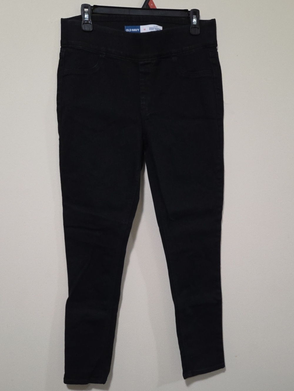 Old Navy Black Women’s Skinny Jeans